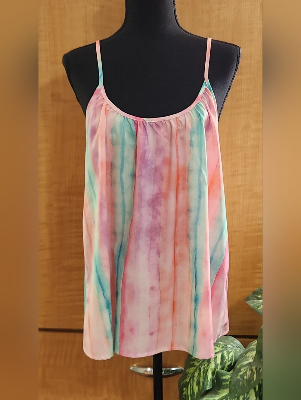 NWOT Multi Color Top size large.